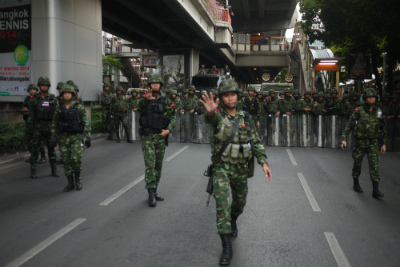 Thaïlande : en avant toute, vers le passé